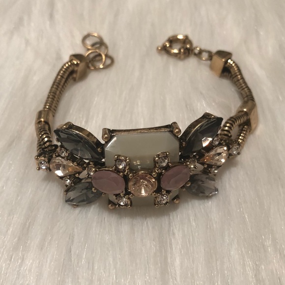 Vintage Style Bracelet - Picture 5 of 5